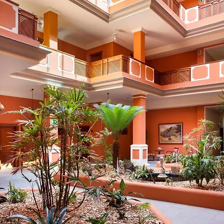 Riu Garoe Puerto de la Cruz (Tenerife)