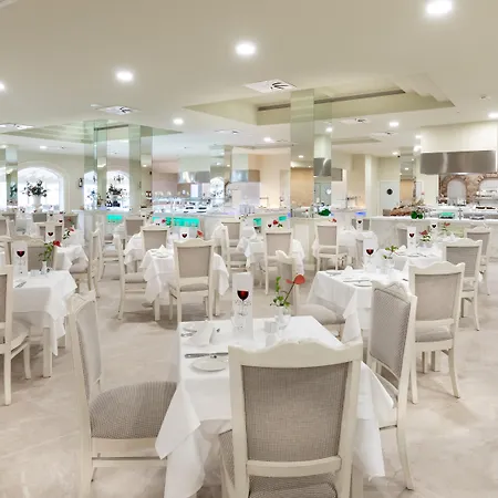 Hotel Riu Garoe