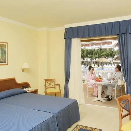 Riu Garoé 4*